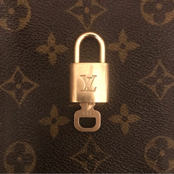 Louis Vuitton Accessories - LV VTG Gold Lock & Key Number 344